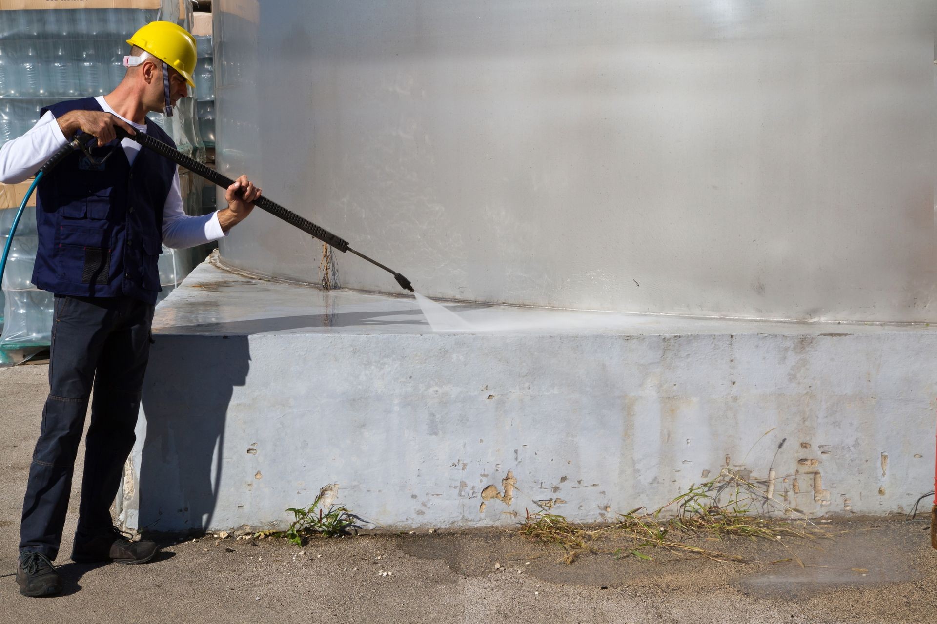 washing industrial platform in a company site